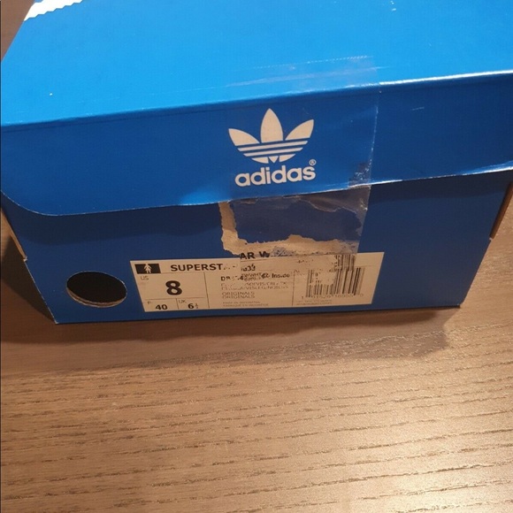 NWT Adidas cloud superstar white/purple - Picture 8 of 8